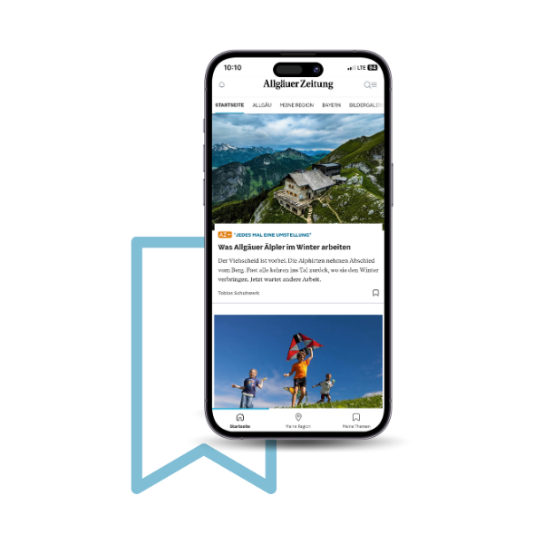 Smartphone mit dem persönlichen Merkzettel, der eine Berglandschaft mit Gebäuden zeigt. Links neben dem Smartphone ist ein stilisierter blauer Merkzettel als Symbol zu sehen.